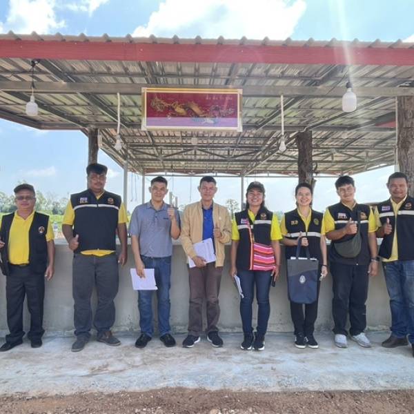 สำนักงานปศุสัตว์จังหวัดกาฬสินธุ์    ออกตรวจสอบสถานที่จัดตั้งโรงฆ่าสัตว์(ขอจัดตั้งใหม่) ของนางสมบูรณ์  ภูนาวัง 