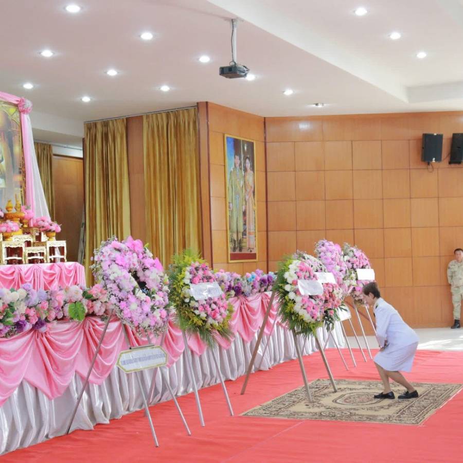 23-10-68 สนง.ปศจ.เลย ร่วมกิจกรรมน้อมรำลึกในพระมหากรุณาธิคุณ เนื่องในวันคล้ายวันสวรรคตพระบาทสมเด็จพระจุลจอมเกล้าเจ้าอยู่หัว